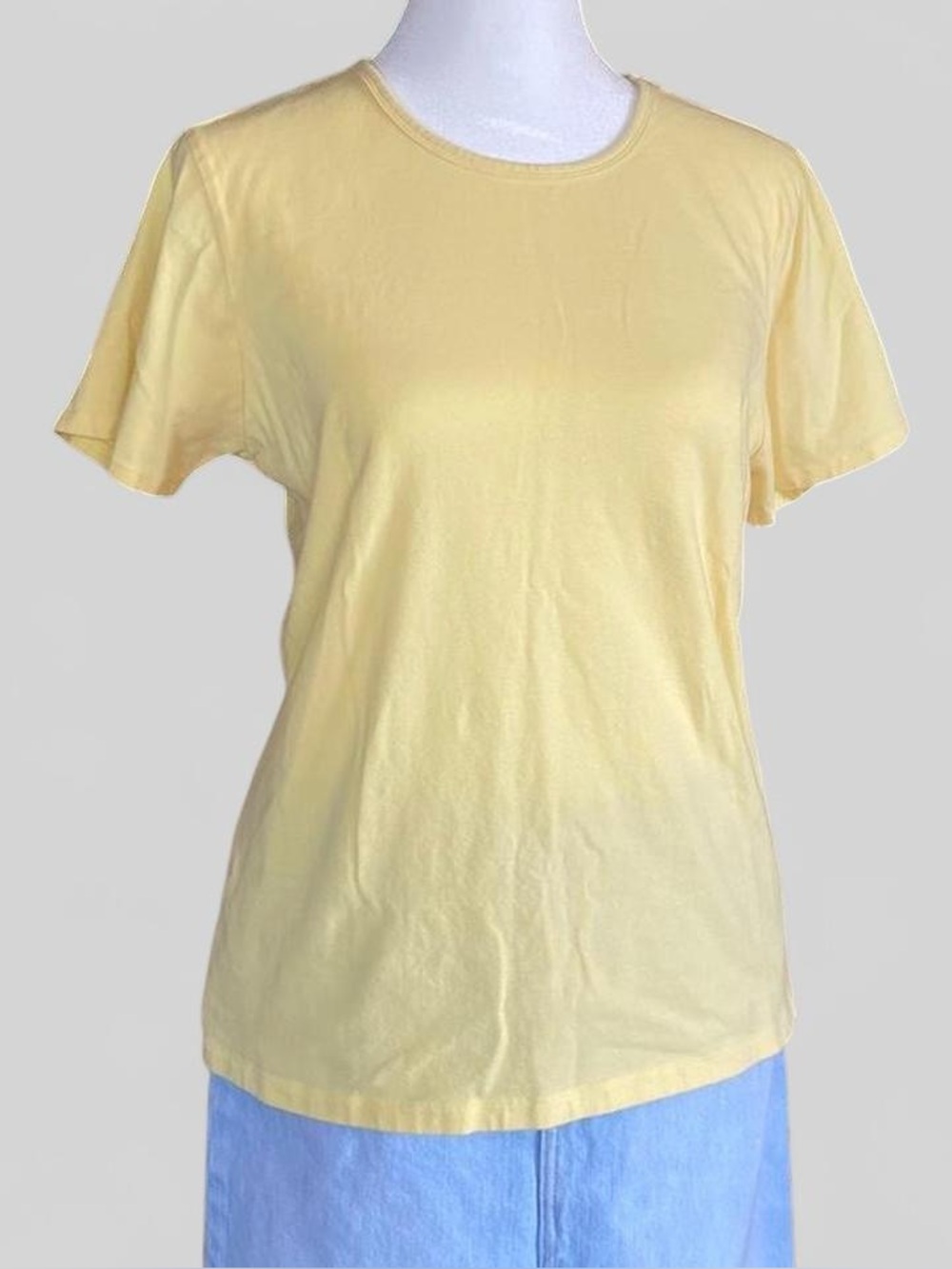 IZOD Yellow Stretch Cotton Tee Soft Fitted Basic Crewneck Minimal Top L
